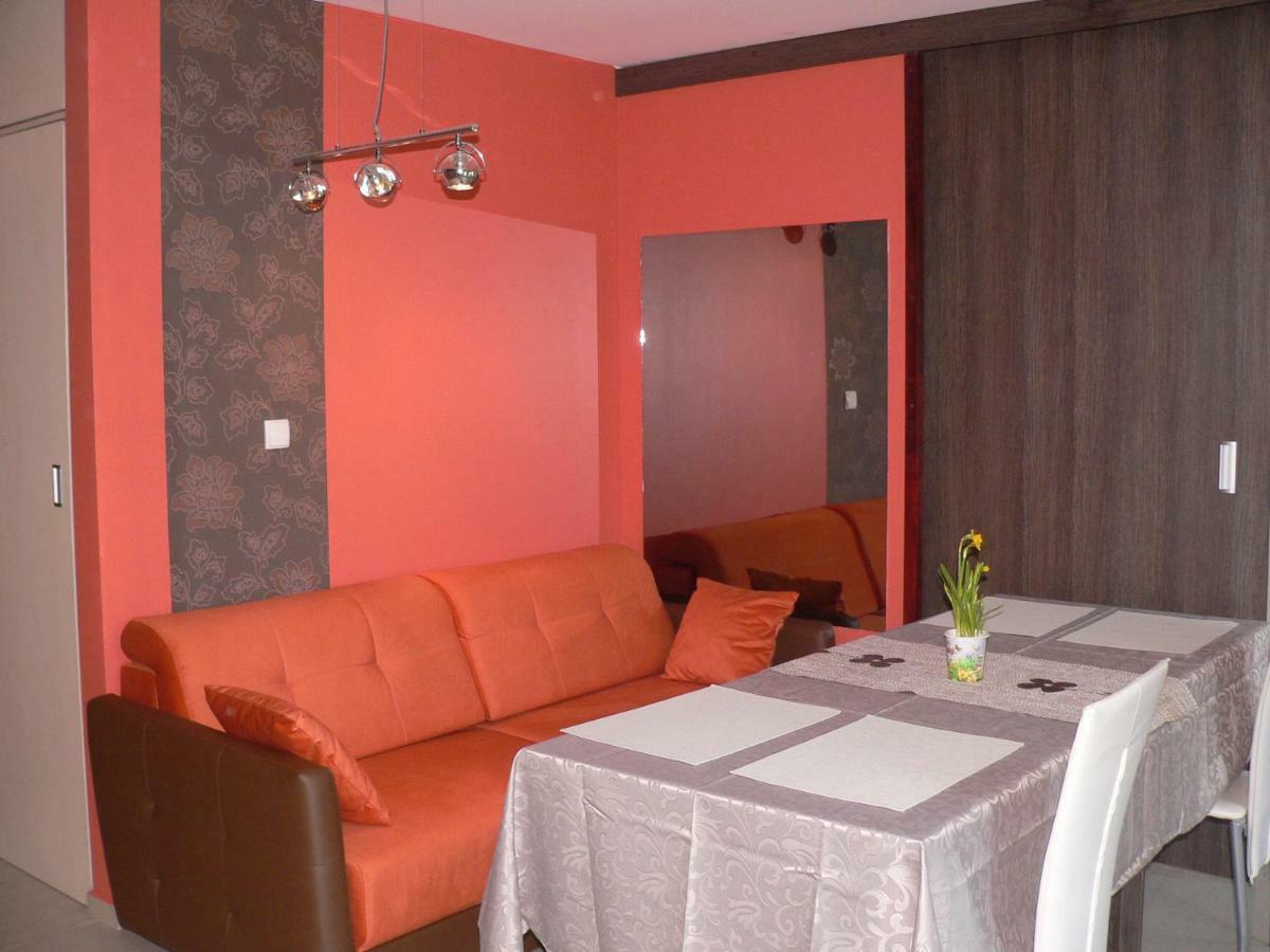 Lesna Wiselka Apartment Exterior photo